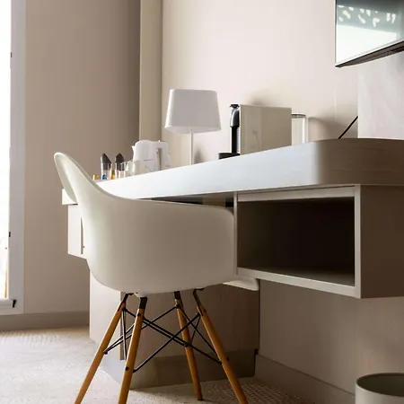 Hilton Garden Centre Szálloda Le Havre