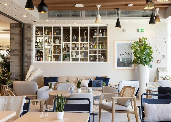 Hilton Garden Centre Otel