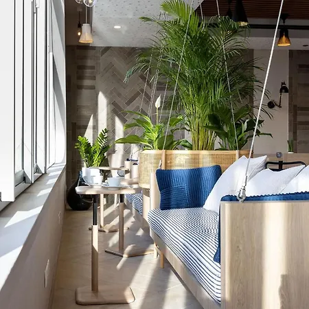 Hilton Garden Centre 4* Hawr