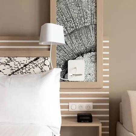 Hilton Garden Centre