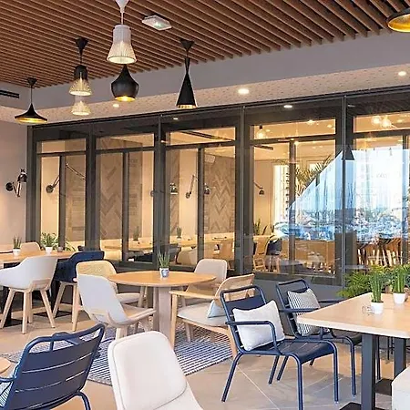Hotel Hilton Garden Centre 4*