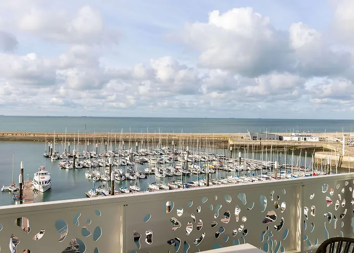 Hilton Garden Centre Otel