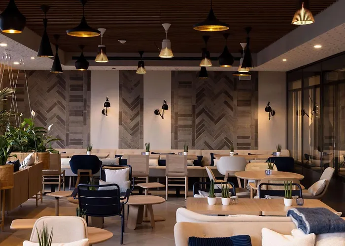 Hilton Garden Centre Otel Le Havre